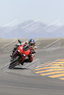 media/May-14-2023-SoCal Trackdays (Sun) [[024eb53b40]]/Turn 12 (1145am)/